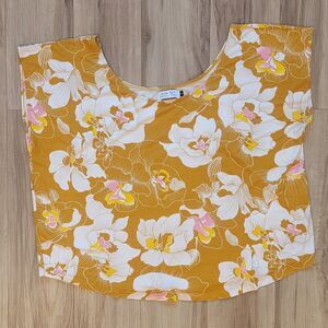 ❌️SOLD❌️ Fighting Eel Ava Sky Yellow Floral Top